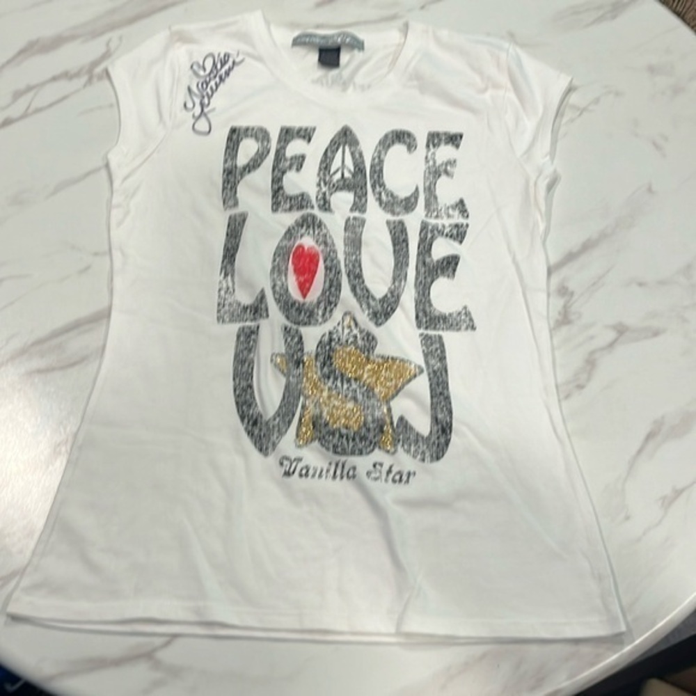 Vanilla Star Juniors Autographed Nastia Liukin Peace Love T-Shirt